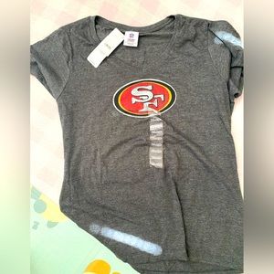 NFL 49ers V neck tee size XL